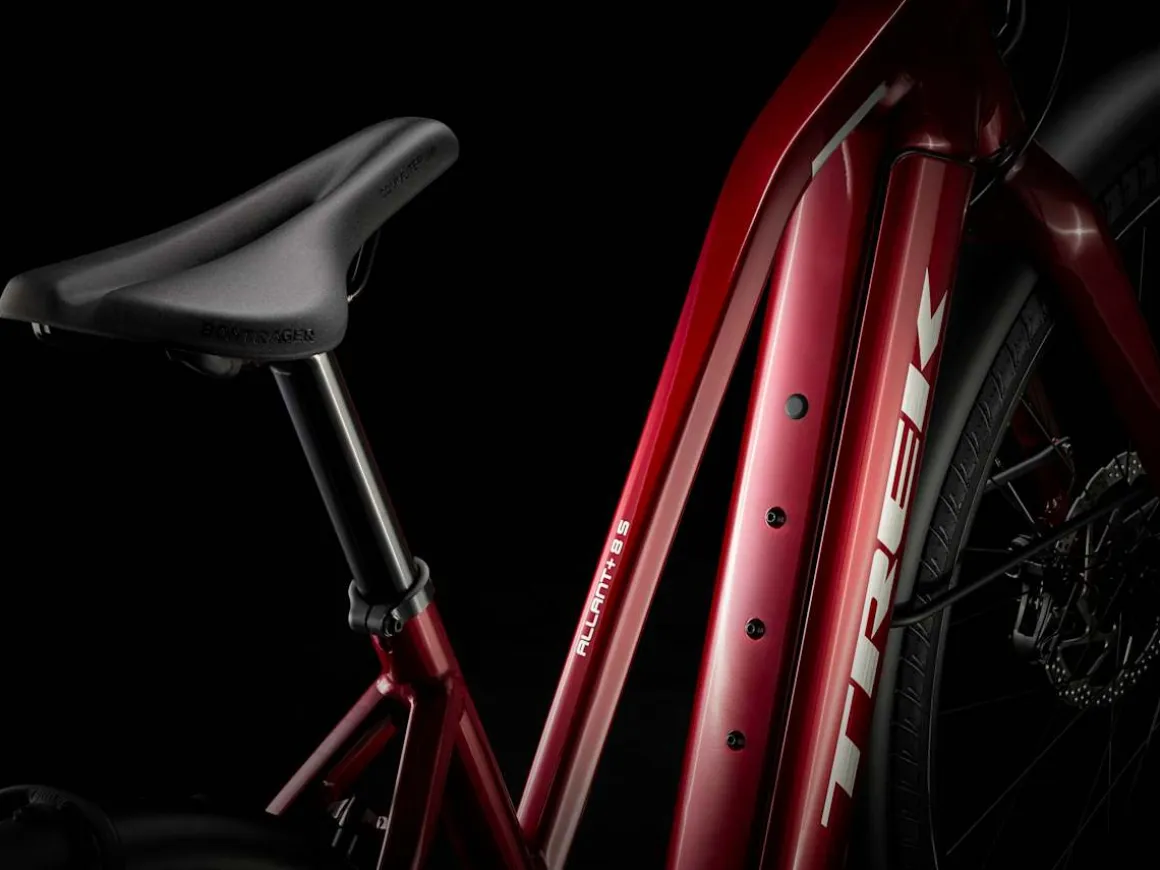 Trek Bikes Allant+ 8S Stagger