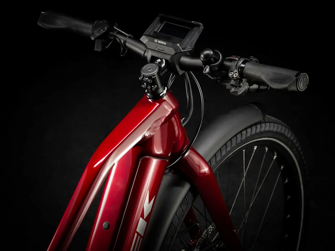 Trek Bikes Allant+ 8S Stagger