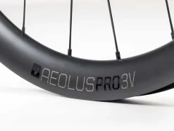 Trek Bikes Bontrager Aeolus Pro 3V TLR Boost Disc Road Wheel