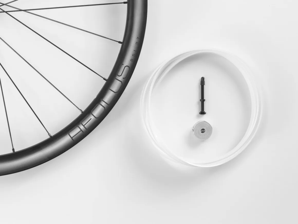 Trek Bikes Bontrager Aeolus RSL 37 TLR Disc Road Wheel