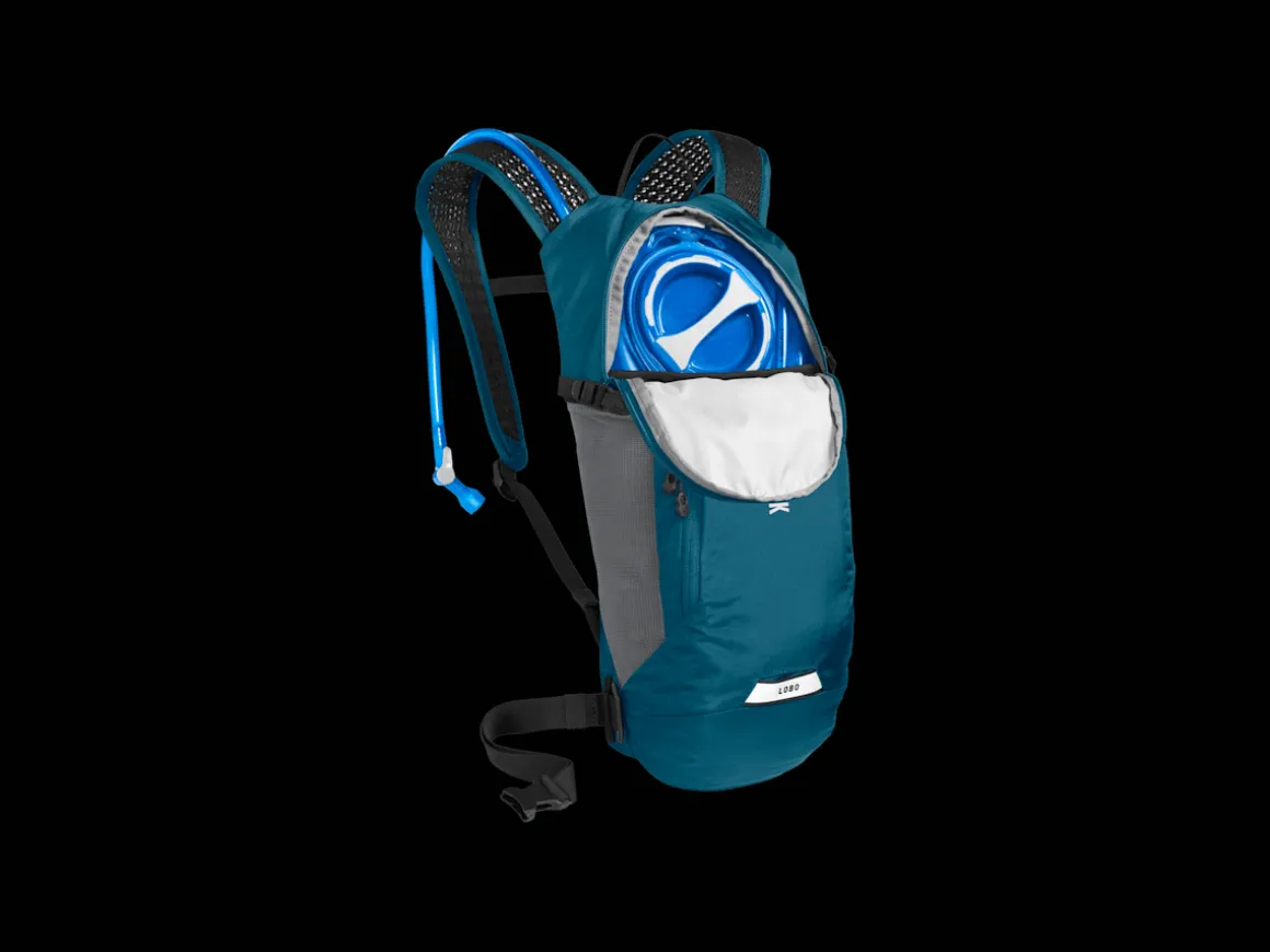 Trek Bikes CamelBak Lobo™ 9 70oz Hydration Pack