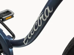 Trek Bikes Cruiser 1 Step-Over