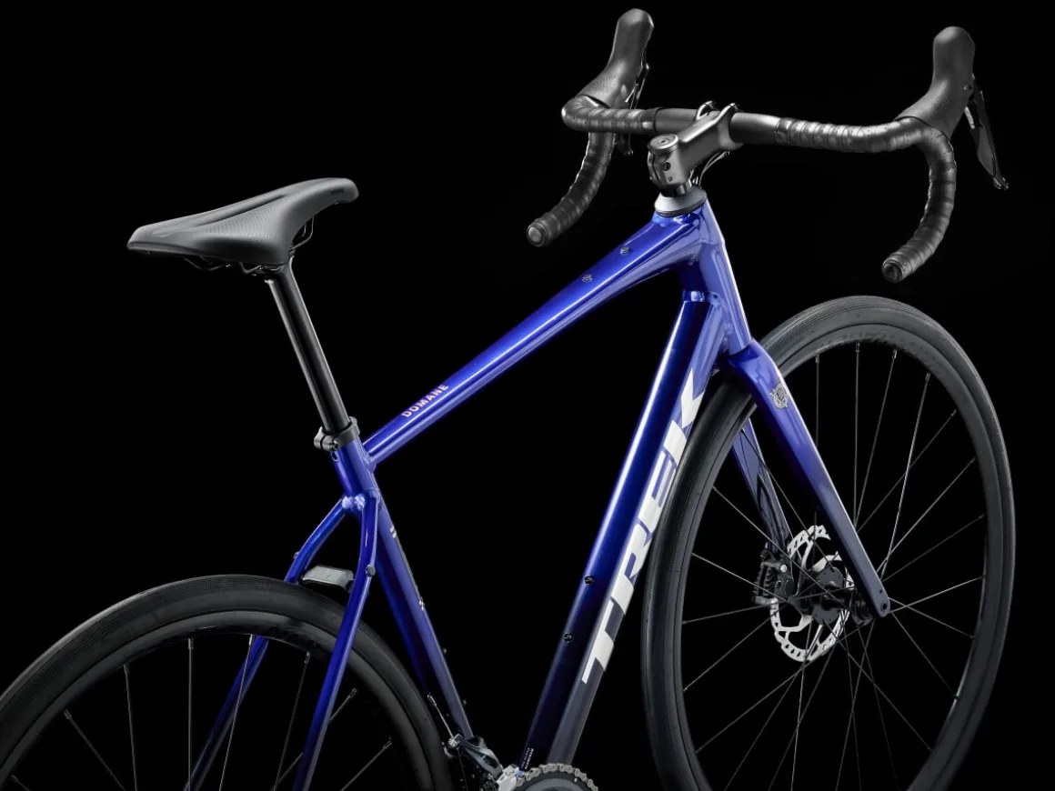 Women Trek Bikes Domane AL 4 Gen 4