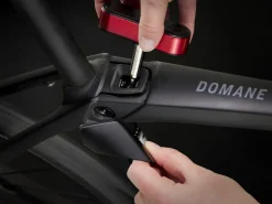Women Trek Bikes Domane SL 5 Gen 4