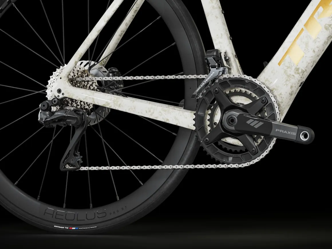 Women Trek Bikes Domane+ SLR 7