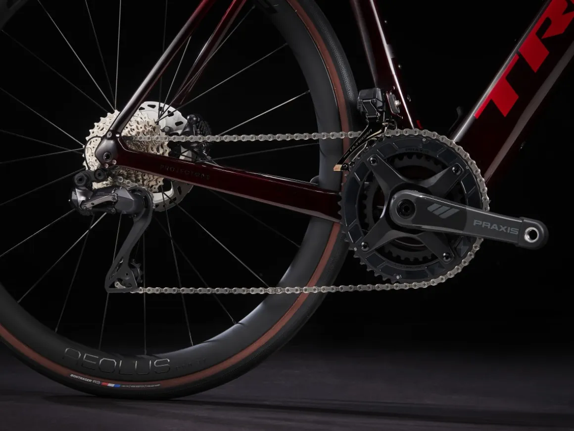 Women Trek Bikes Domane+ SLR 7