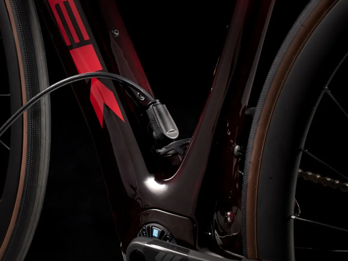 Women Trek Bikes Domane+ SLR 7