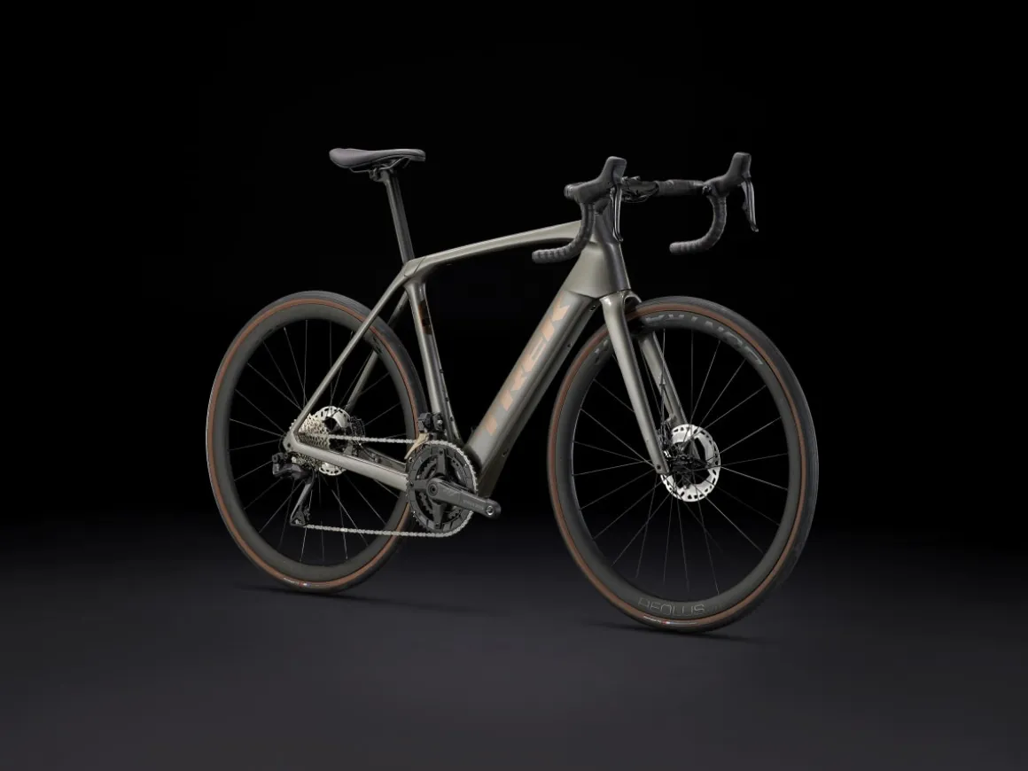 Women Trek Bikes Domane+ SLR 7