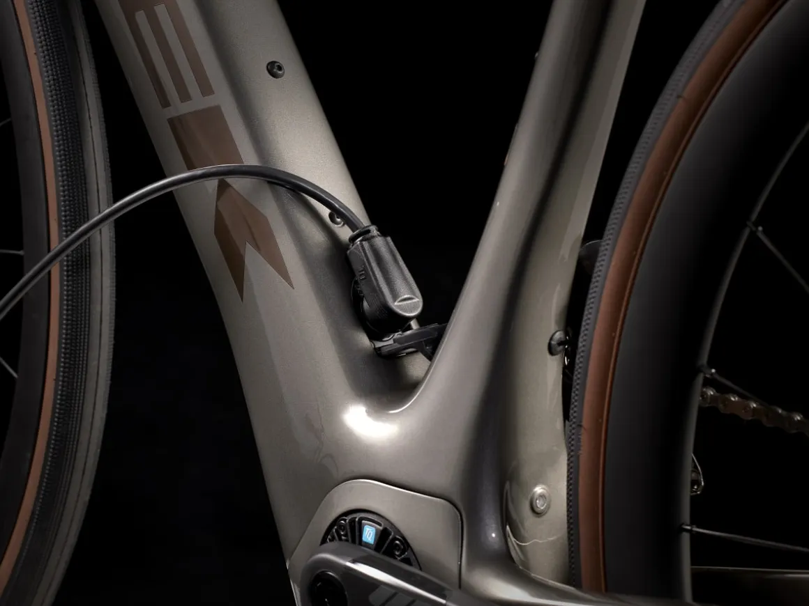 Women Trek Bikes Domane+ SLR 7