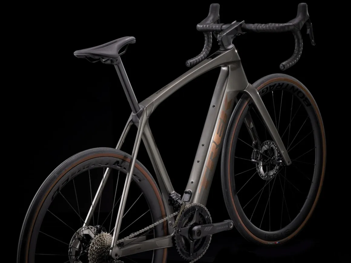 Women Trek Bikes Domane+ SLR 7