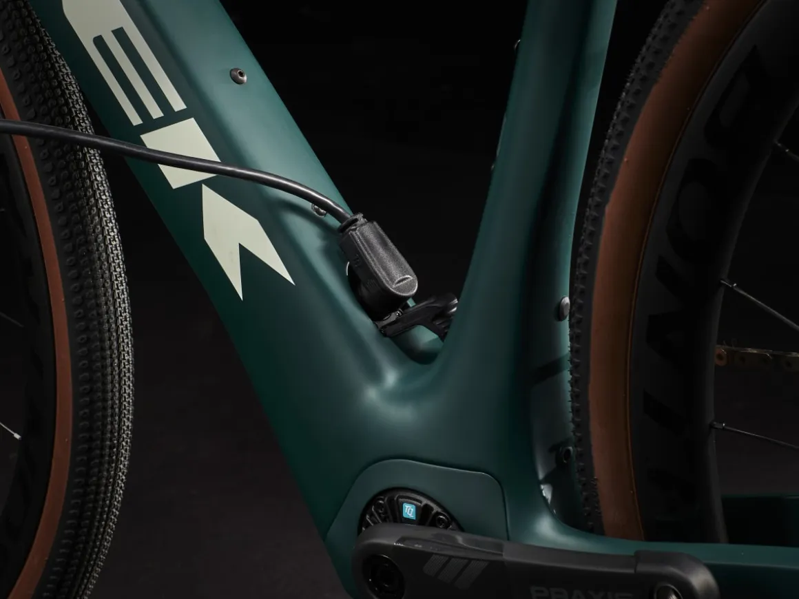 Women Trek Bikes Domane+ SLR 6 AXS