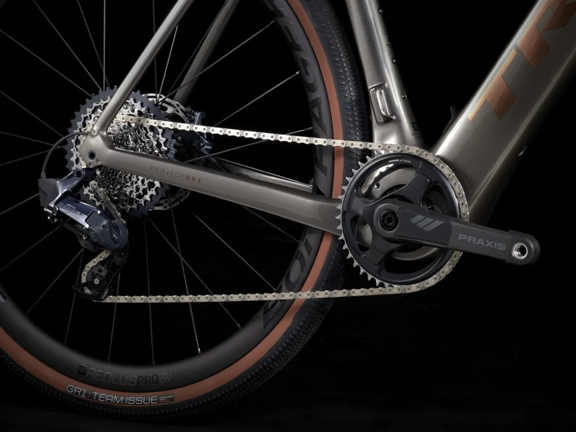 Women Trek Bikes Domane+ SLR 7 AXS