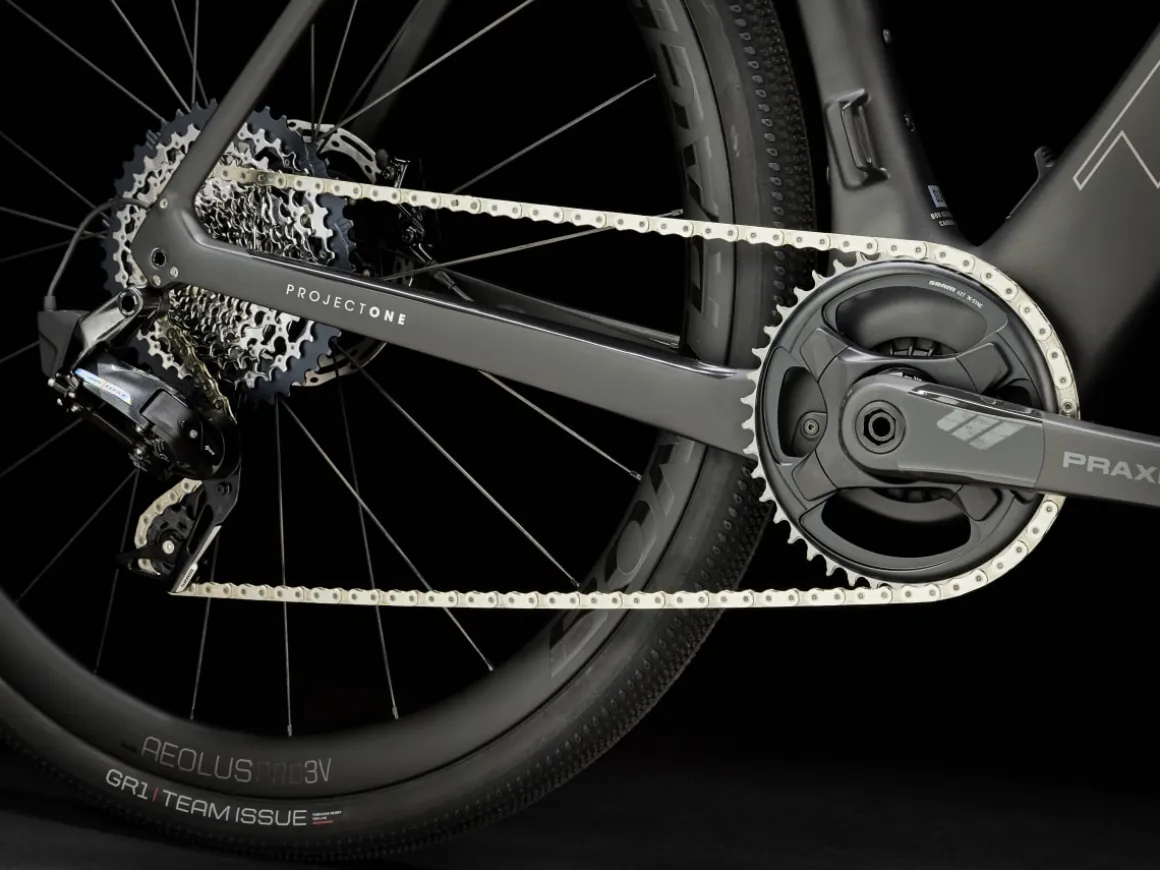 Women Trek Bikes Domane+ SLR 7 AXS