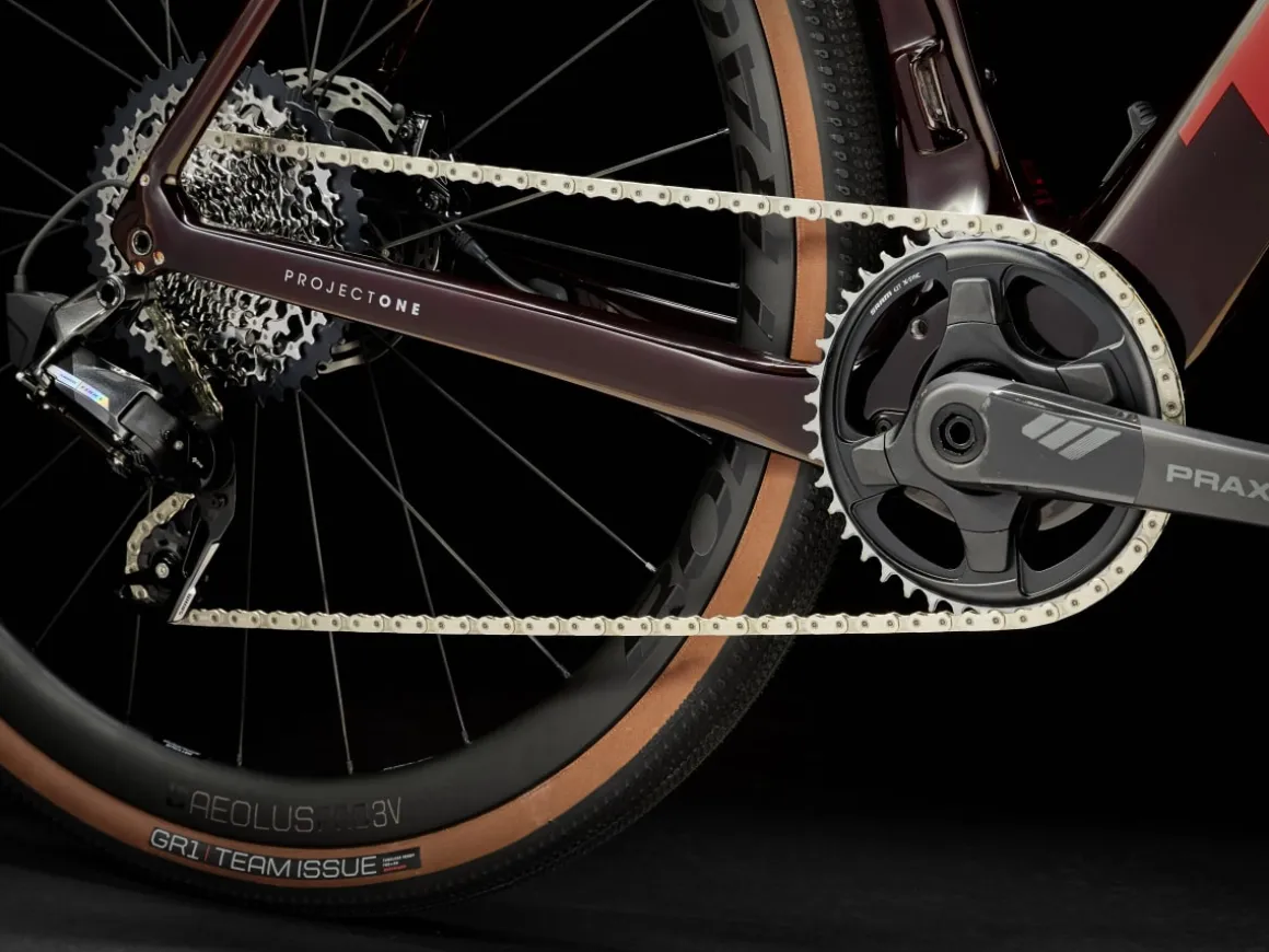 Women Trek Bikes Domane+ SLR 7 AXS