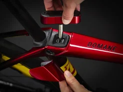 Women Trek Bikes Domane SLR 9 AXS Gen 4