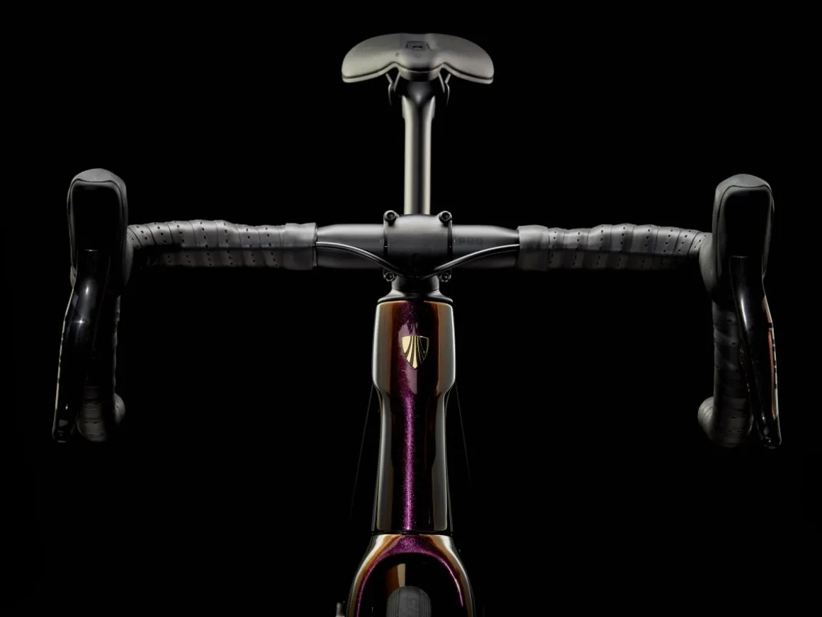 Women Trek Bikes Domane SLR 9 AXS Gen 4