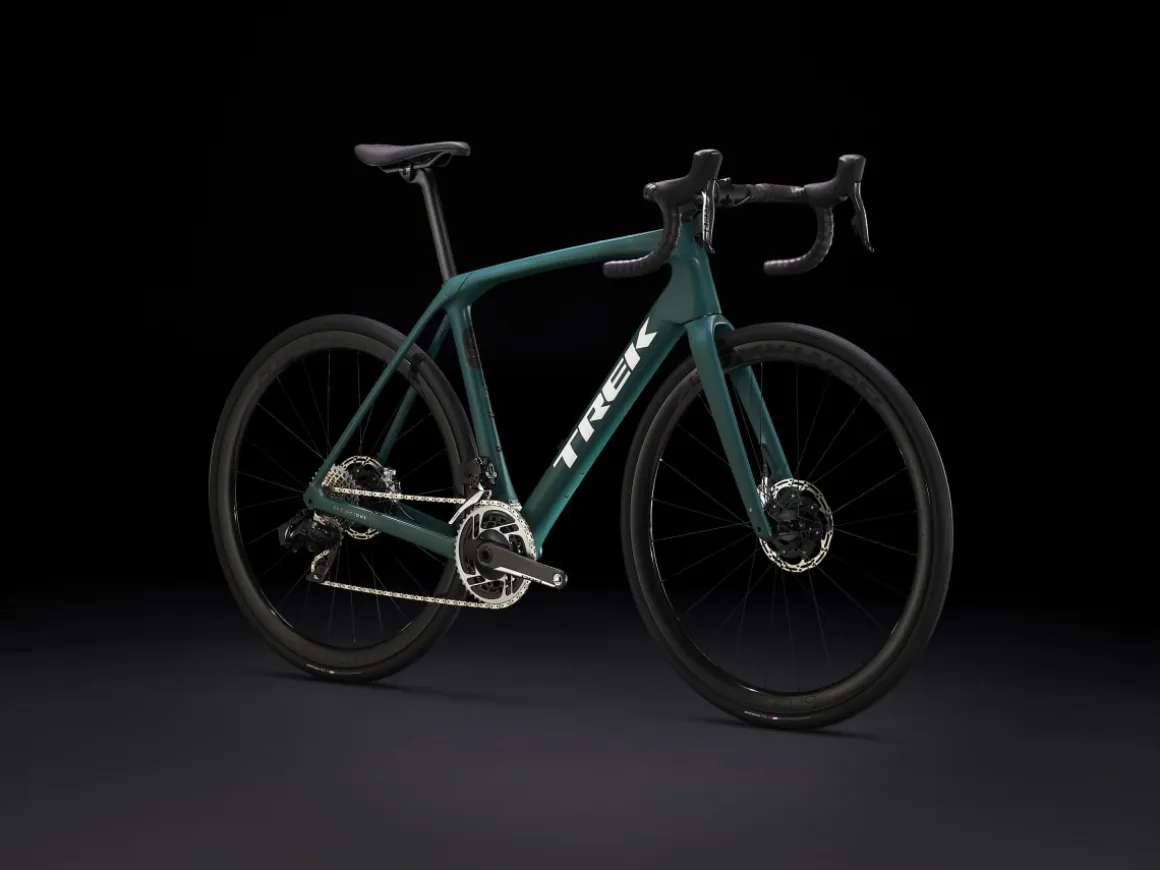 Women Trek Bikes Domane SLR 9 AXS Gen 4