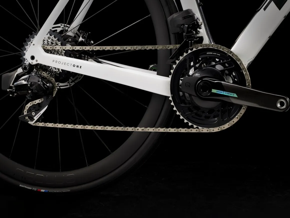 Women Trek Bikes Domane SLR 7 AXS Gen 4