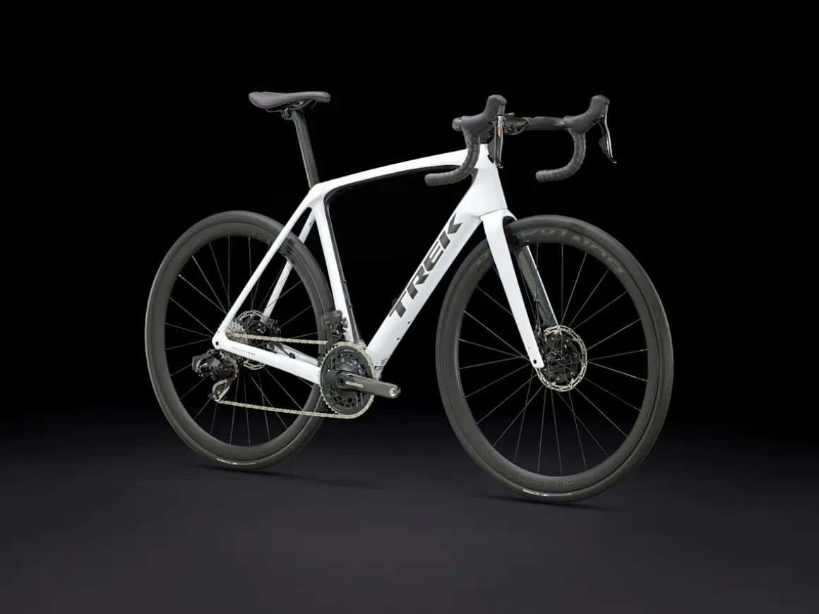 Women Trek Bikes Domane SLR 7 AXS Gen 4