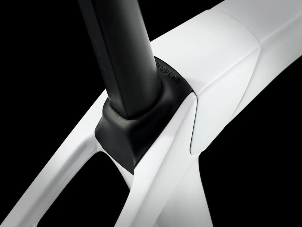 Women Trek Bikes Domane SLR 7 AXS Gen 4