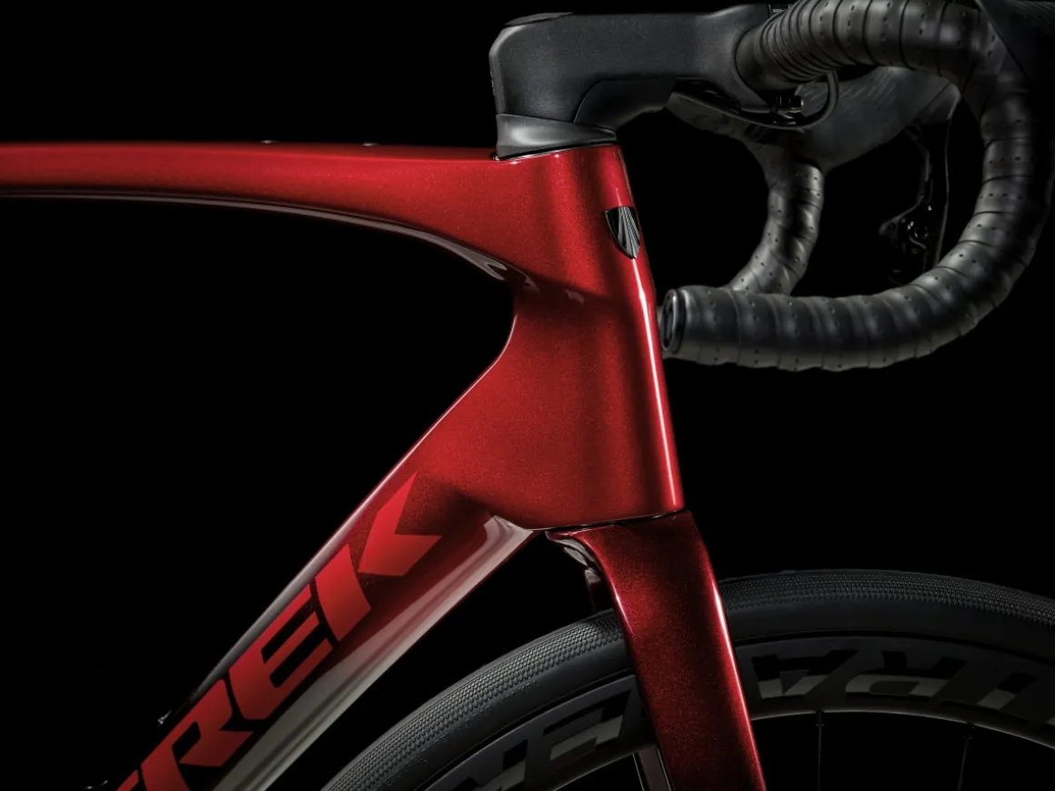 Women Trek Bikes Domane SLR 7 AXS Gen 4