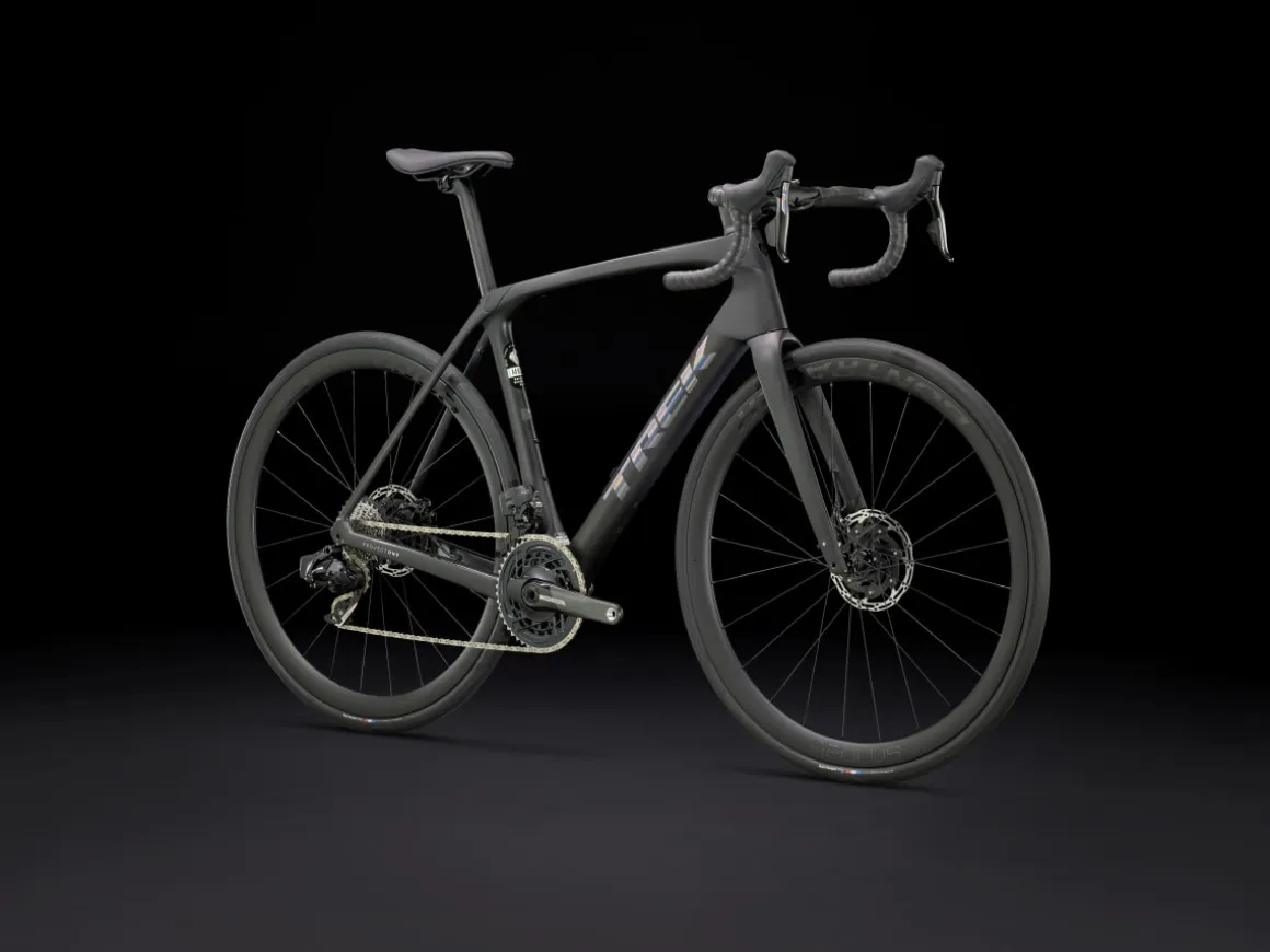 Women Trek Bikes Domane SLR 7 AXS Gen 4