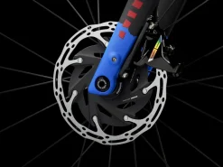 Women Trek Bikes Domane SLR 7 AXS Gen 4
