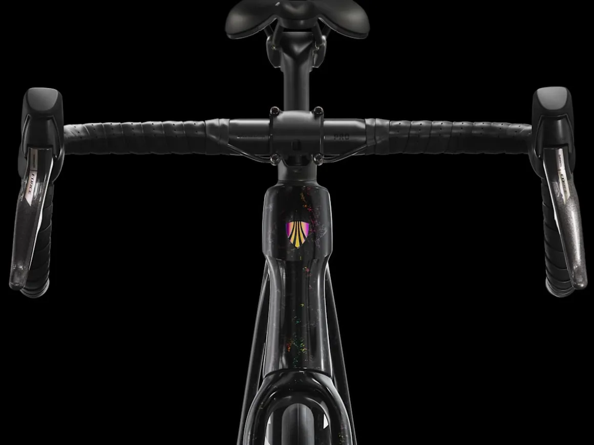 Women Trek Bikes Domane SLR 7 AXS Gen 4