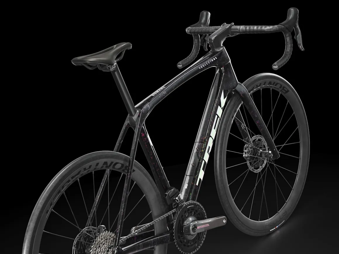 Women Trek Bikes Domane SLR 7 AXS Gen 4