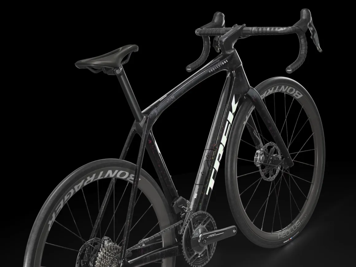 Women Trek Bikes Domane SLR 9 AXS Gen 4