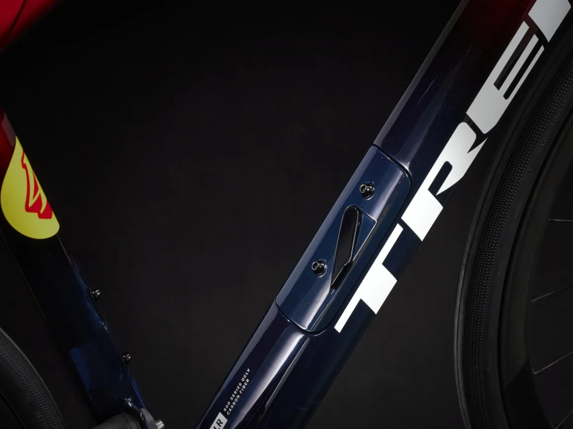 Women Trek Bikes Domane SLR 7 Gen 4