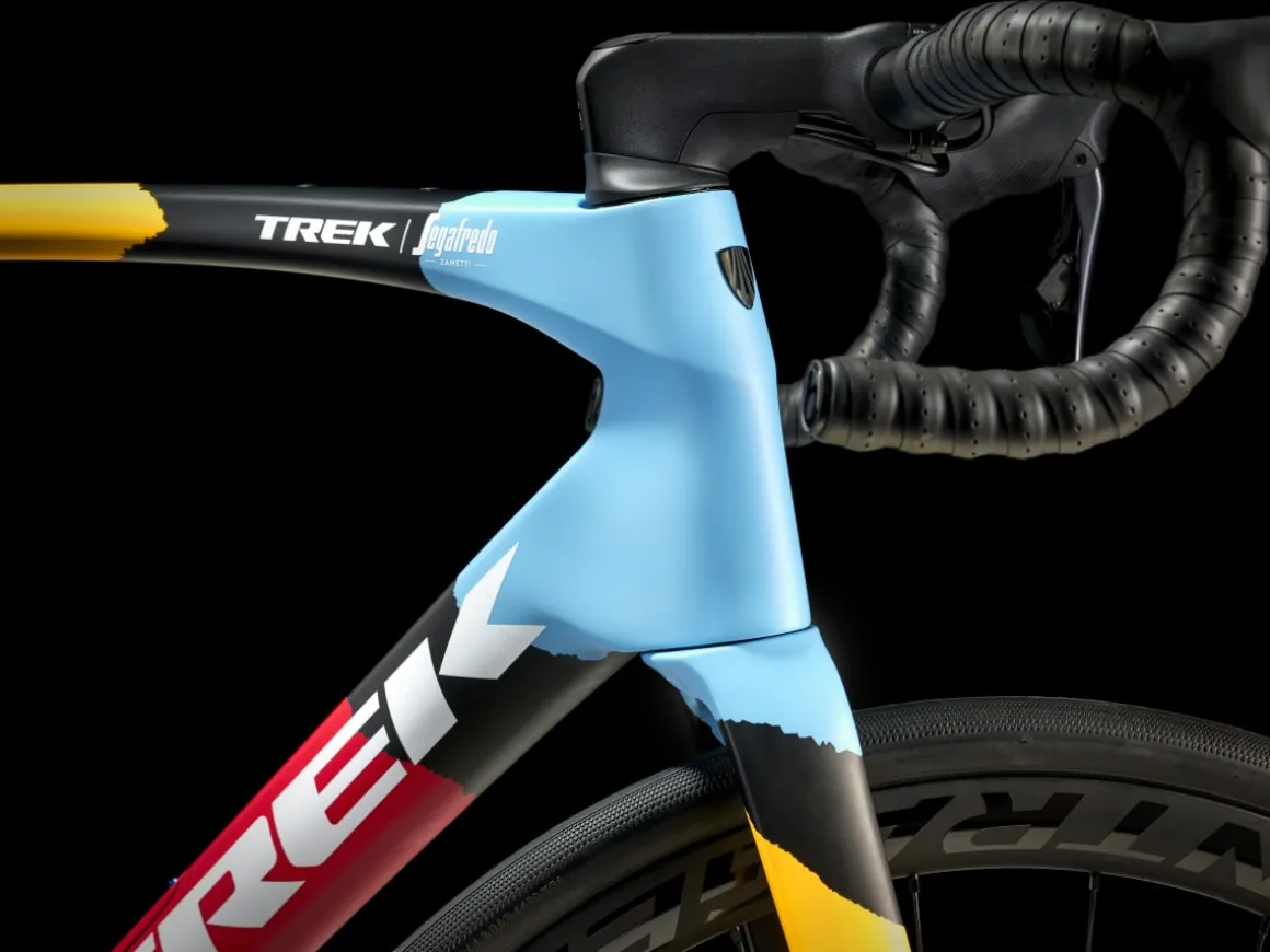 Women Trek Bikes Domane SLR 7 Gen 4