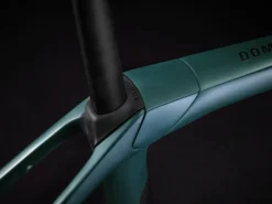 Women Trek Bikes Domane SLR 6 Gen 4