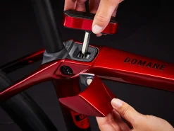 Women Trek Bikes Domane SLR 6 Gen 4