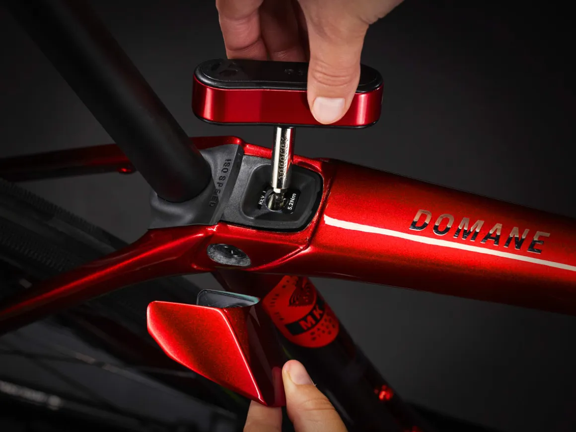 Women Trek Bikes Domane SLR 9 Gen 4