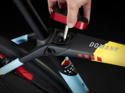 Women Trek Bikes Domane SLR 9 Gen 4