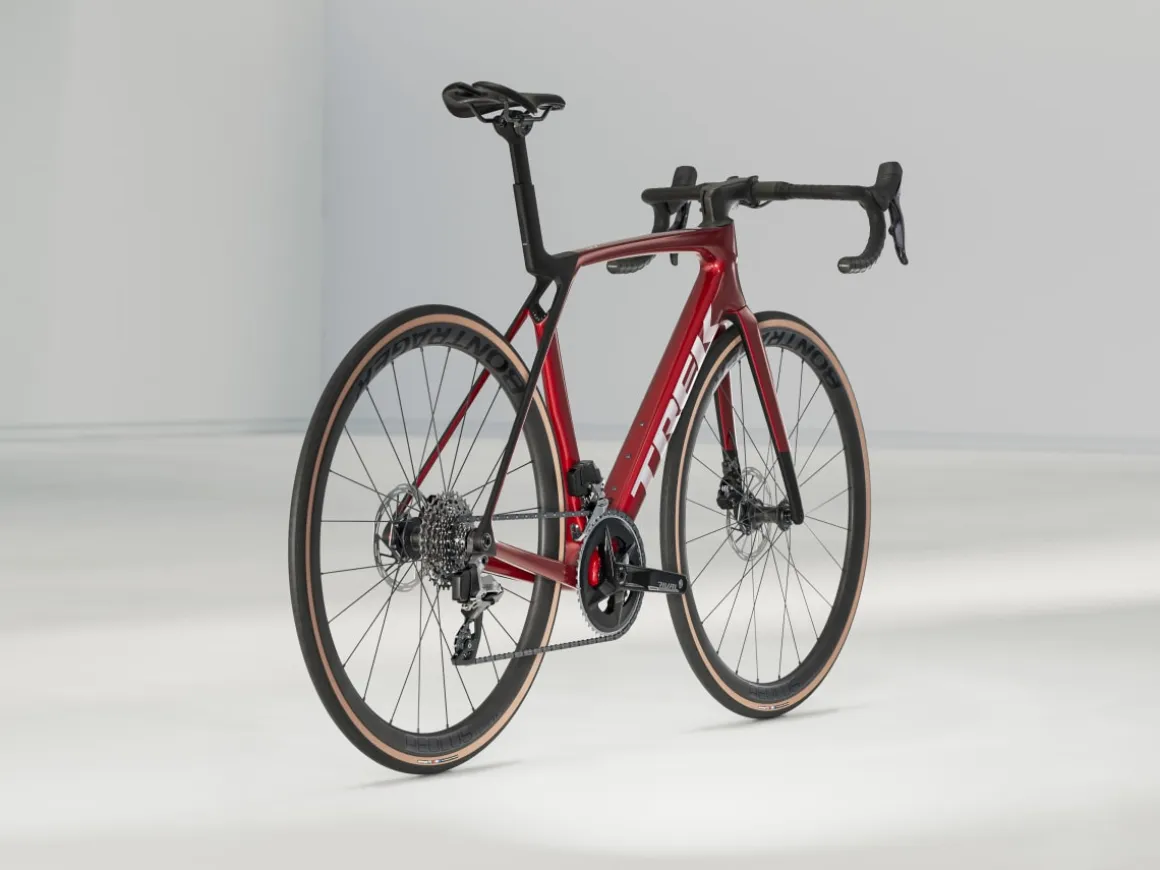 Women Trek Bikes Madone SL 6 AXS Gen 8