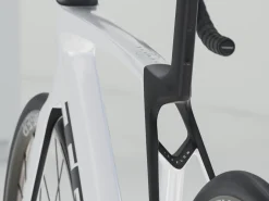 Women Trek Bikes Madone SL 5 Gen 8