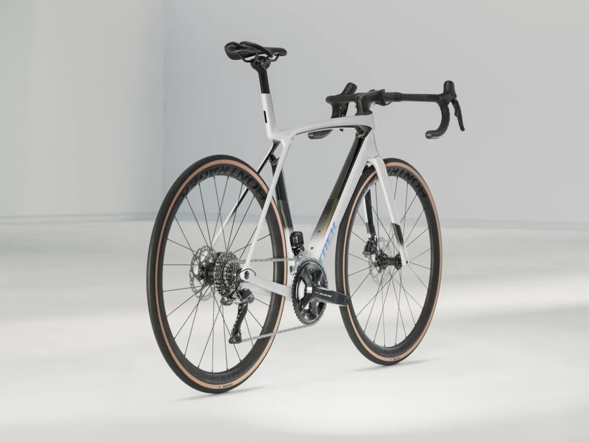 Women Trek Bikes Madone SL 6 Gen 8