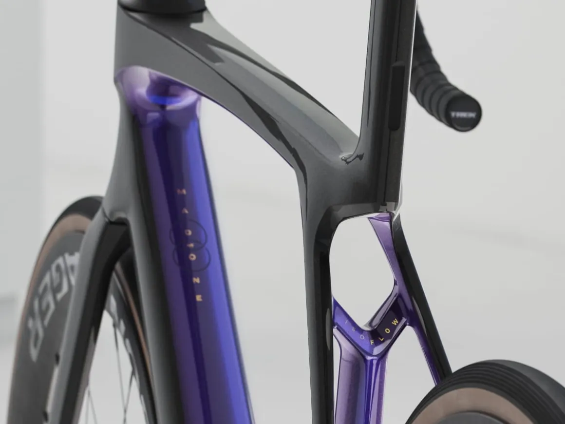 Women Trek Bikes Madone SL 7 Gen 8