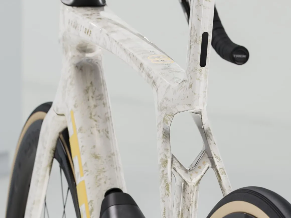 Women Trek Bikes Madone SLR 9 AXS Gen 8