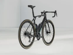 Women Trek Bikes Madone SLR 9 AXS Gen 8