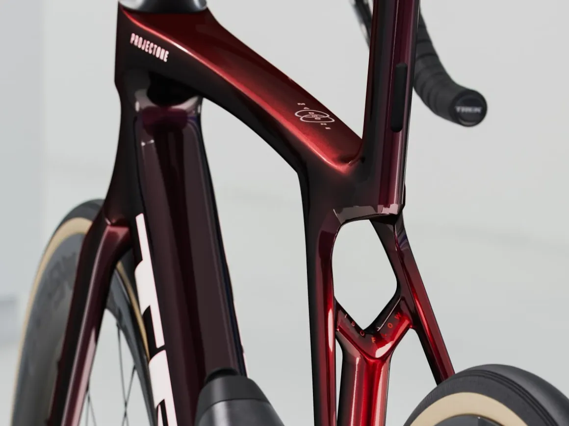 Women Trek Bikes Madone SLR 9 AXS Gen 8