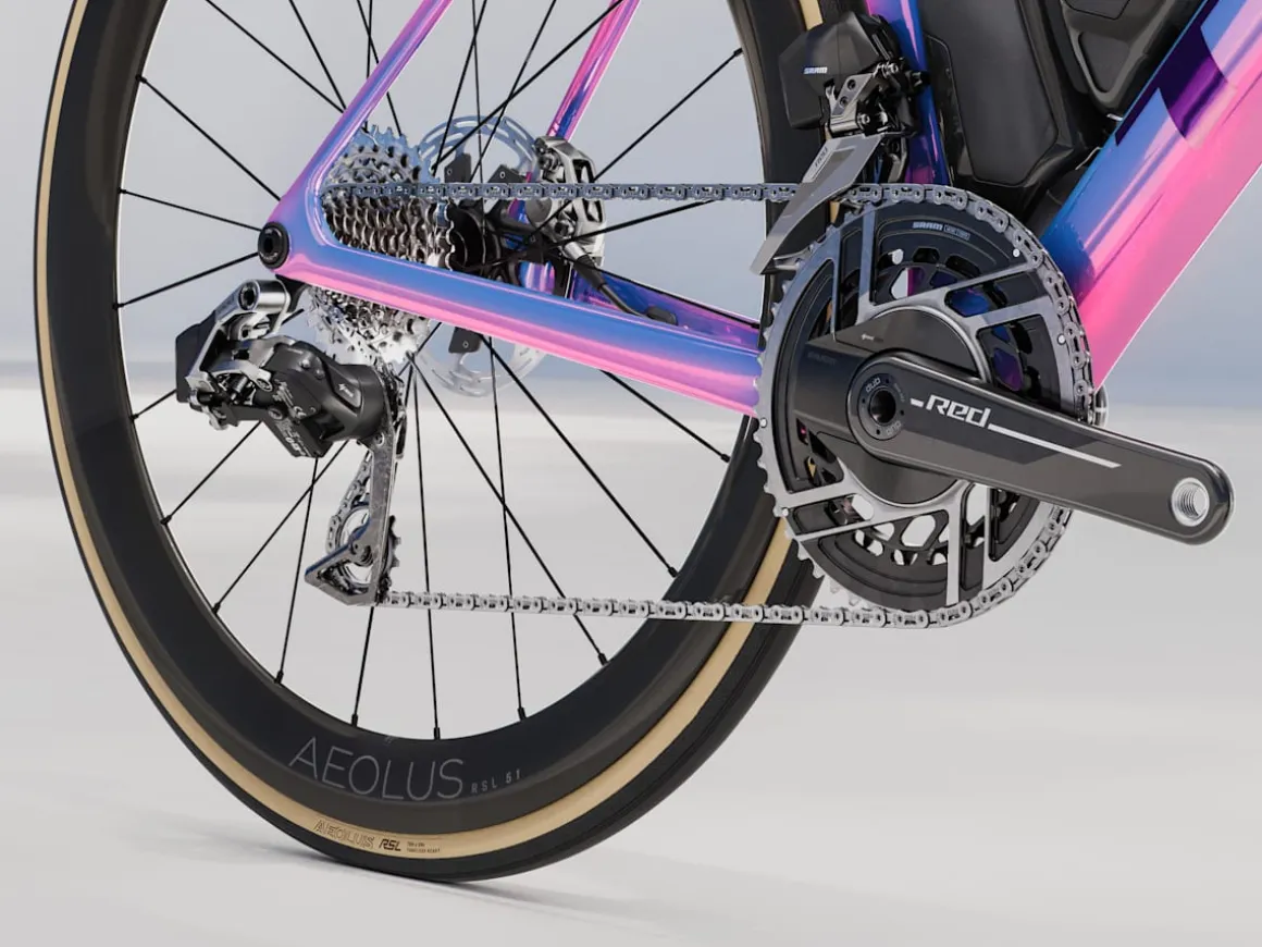 Women Trek Bikes Madone SLR 9 AXS Gen 8