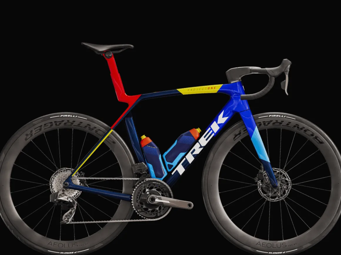 Women Trek Bikes Madone SLR 7 AXS Gen 8