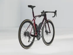 Women Trek Bikes Madone SLR 7 AXS Gen 8