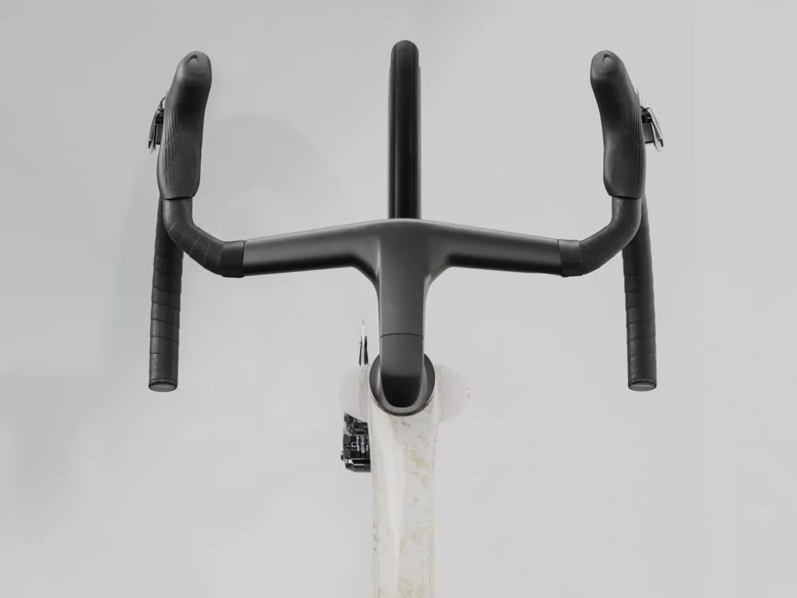 Women Trek Bikes Madone SLR 7 Gen 8