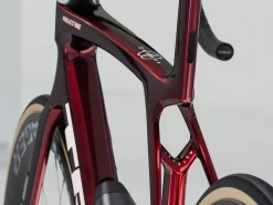 Women Trek Bikes Madone SLR 7 Gen 8