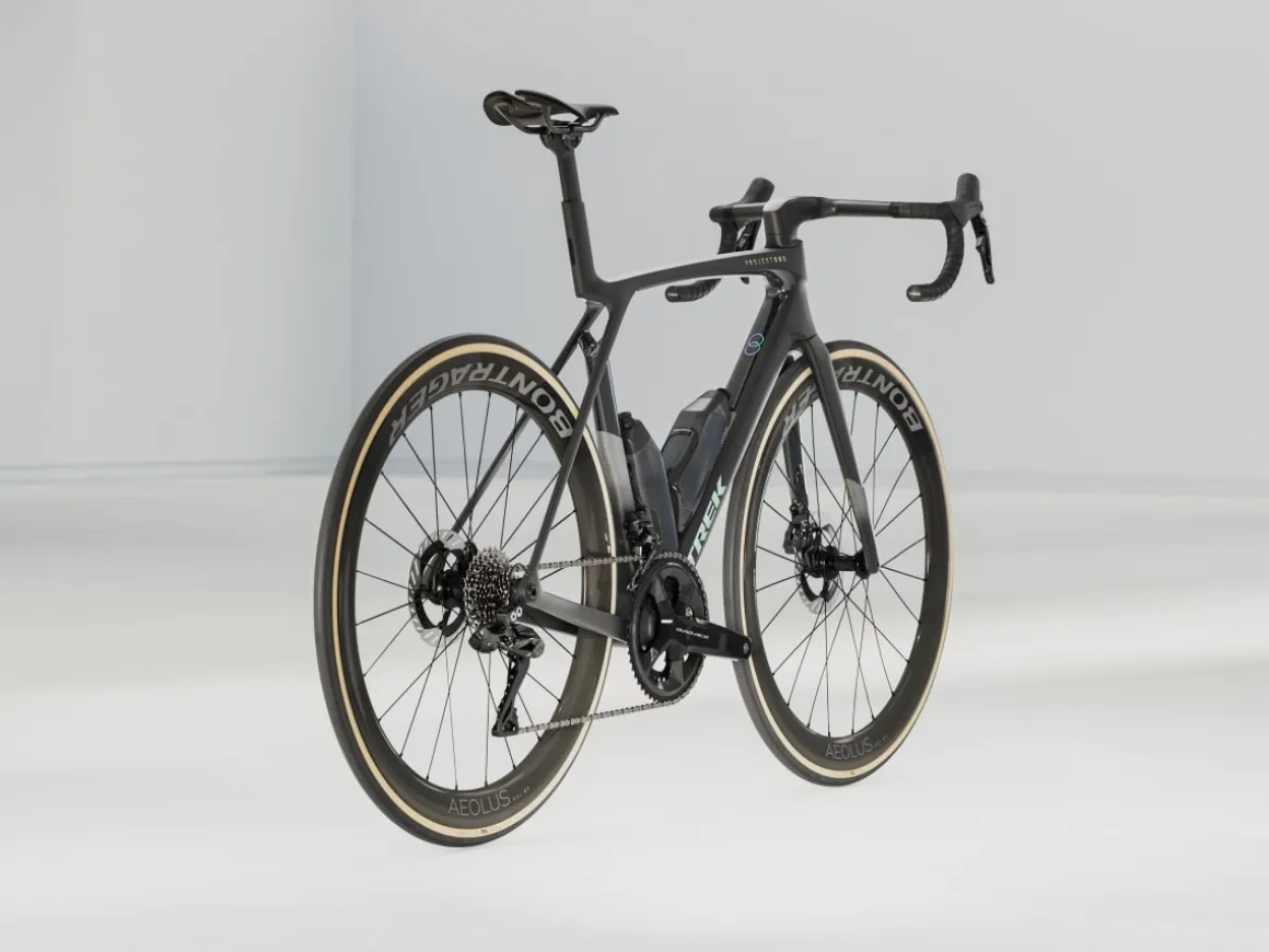 Women Trek Bikes Madone SLR 9 Gen 8