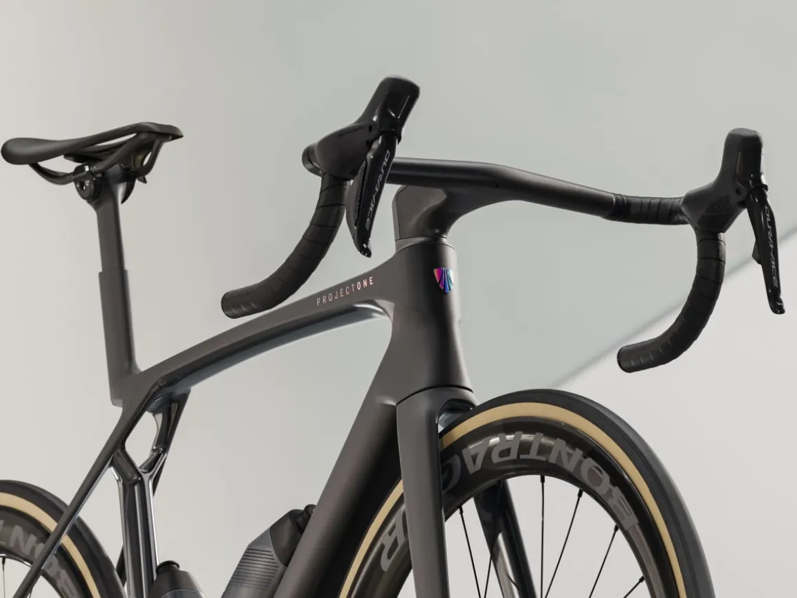 Women Trek Bikes Madone SLR 9 Gen 8